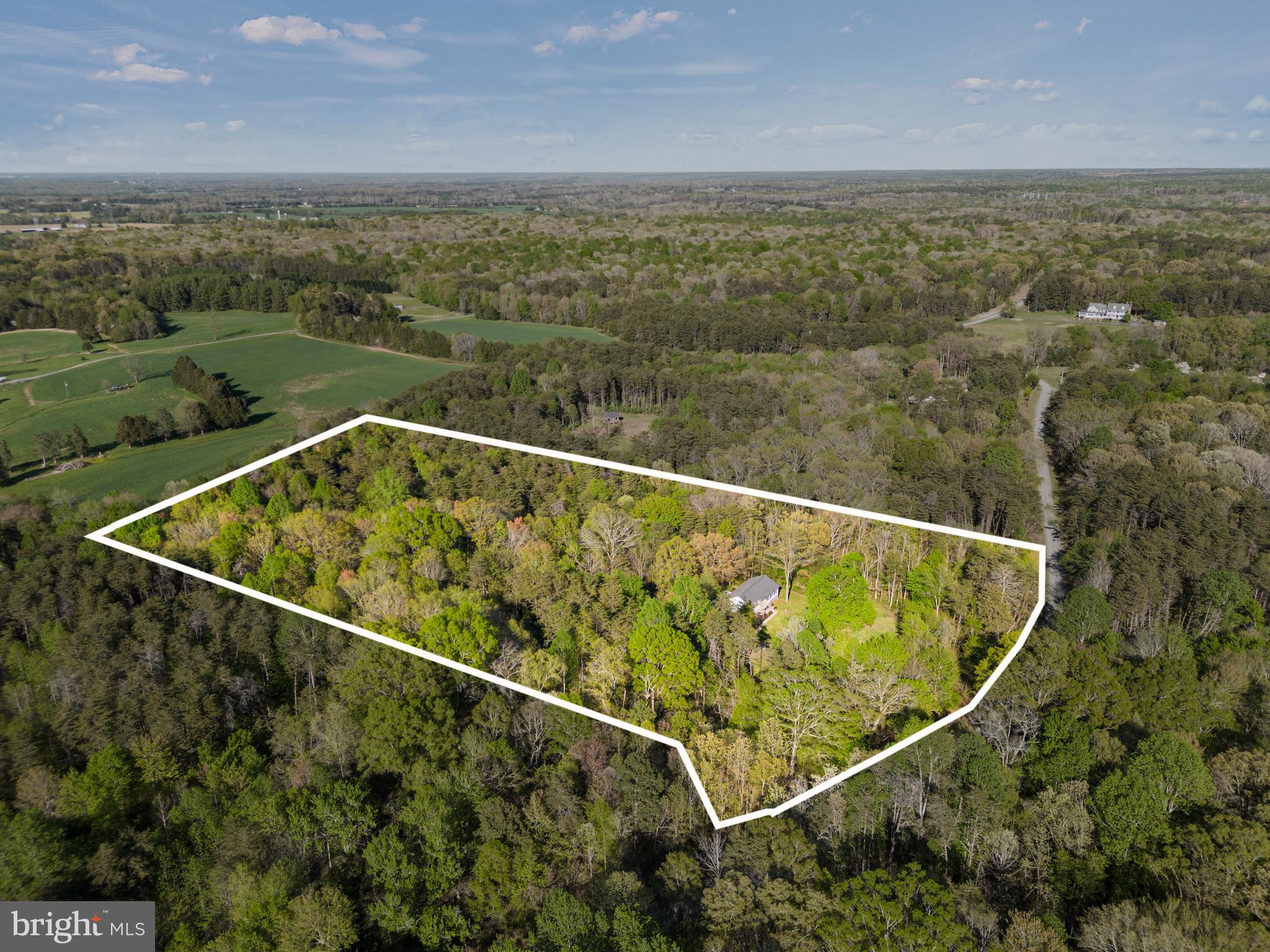 3068 EAGLE NEST DRIVE