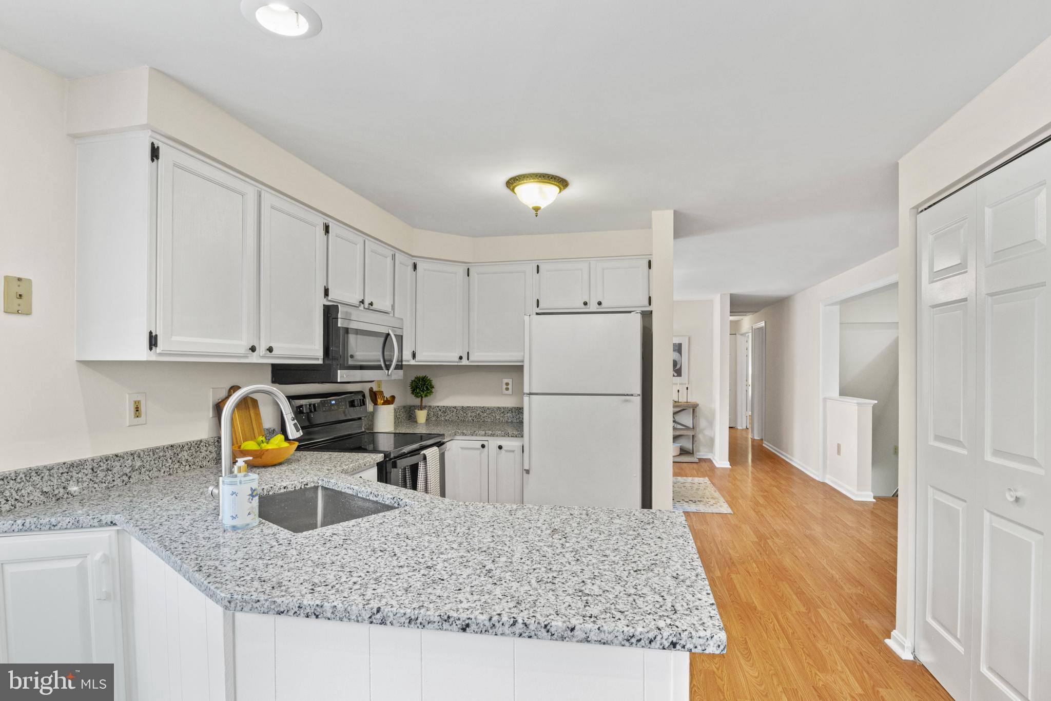 3068 EAGLE NEST DRIVE