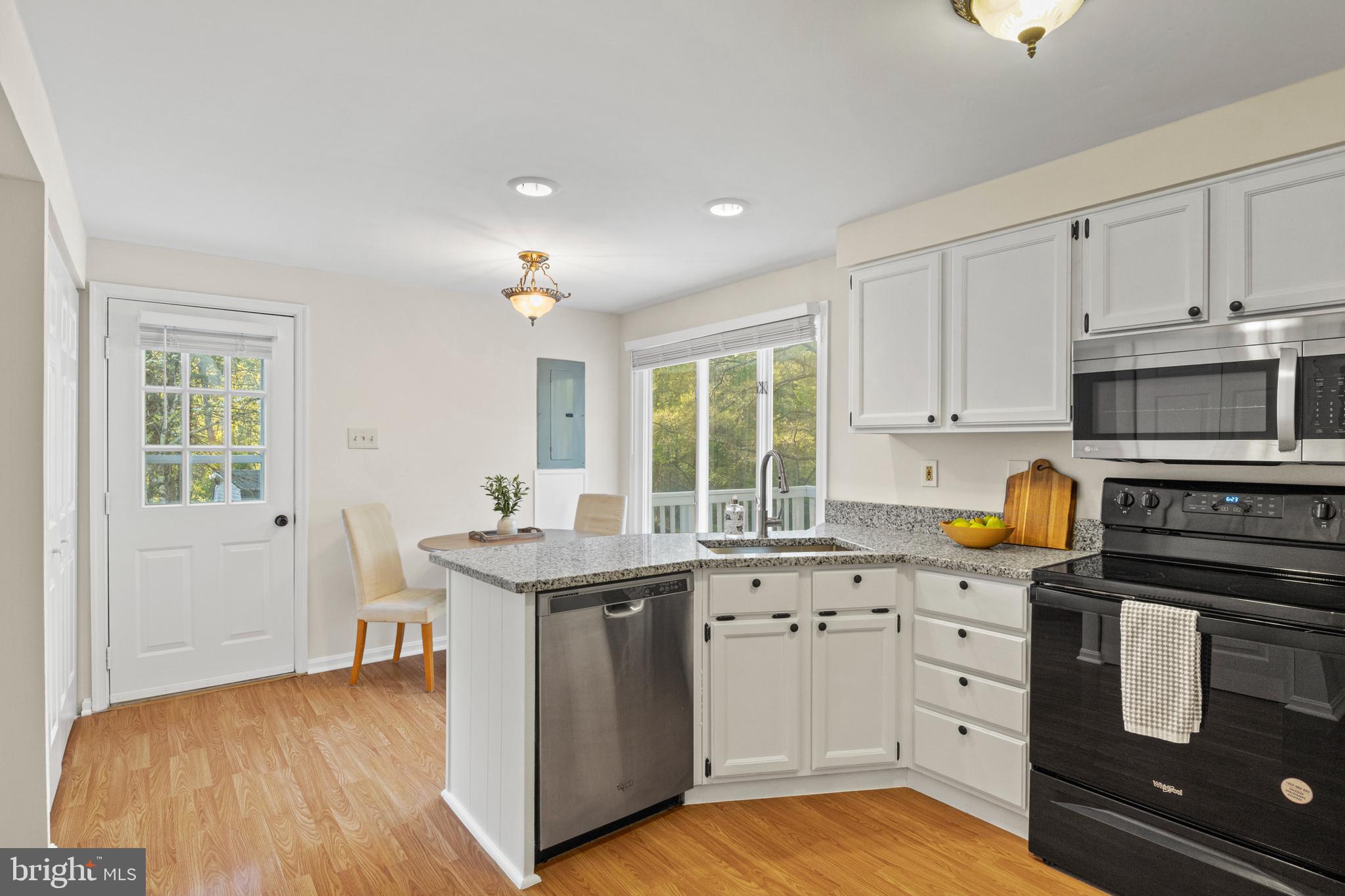 3068 EAGLE NEST DRIVE