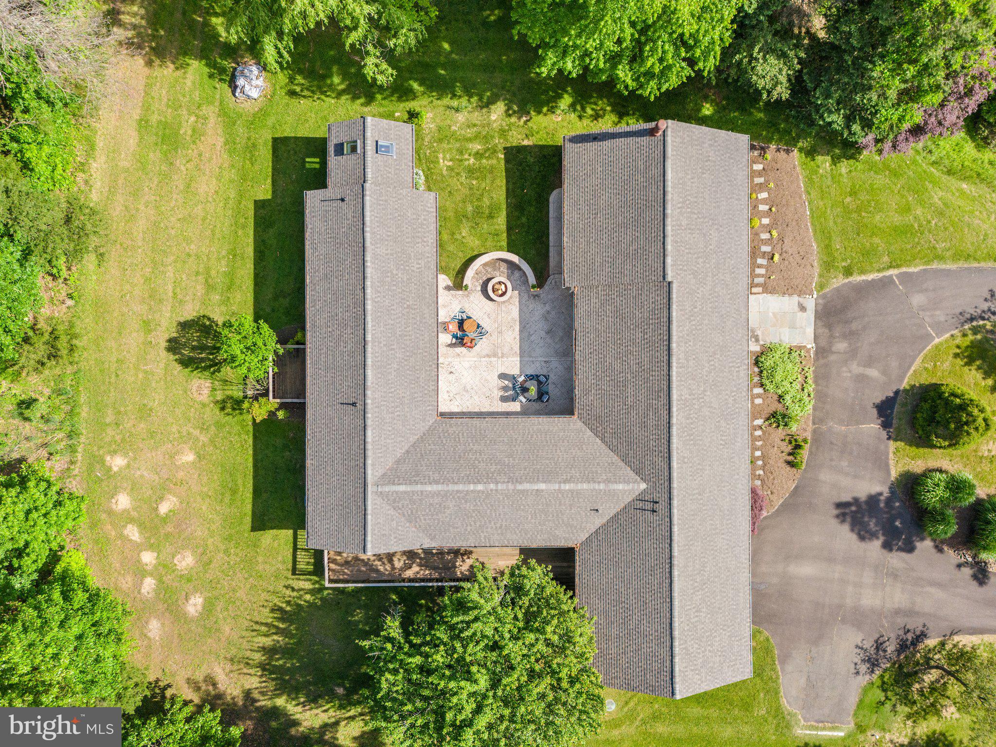 7215 REBEL DRIVE