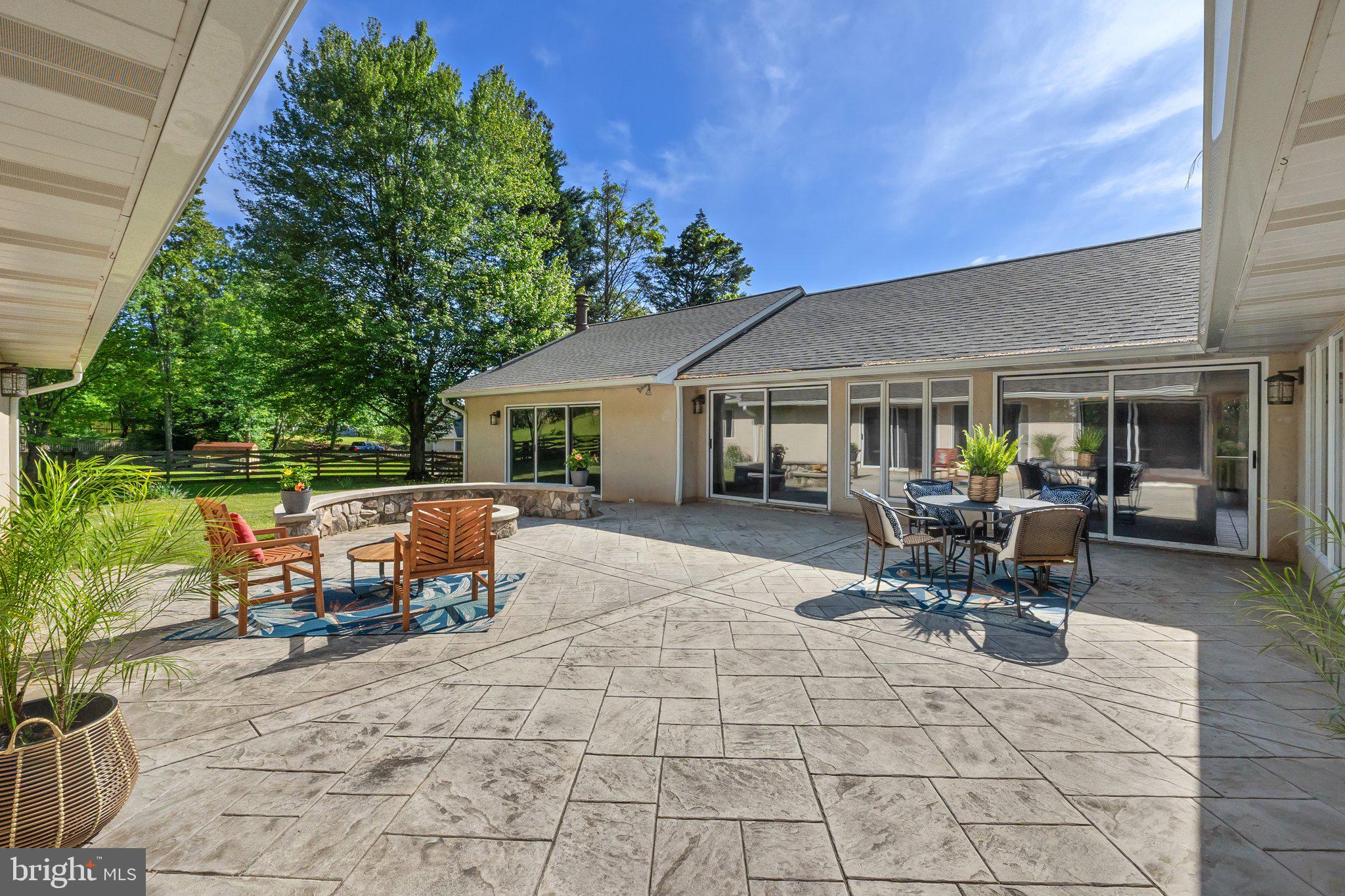 7215 REBEL DRIVE