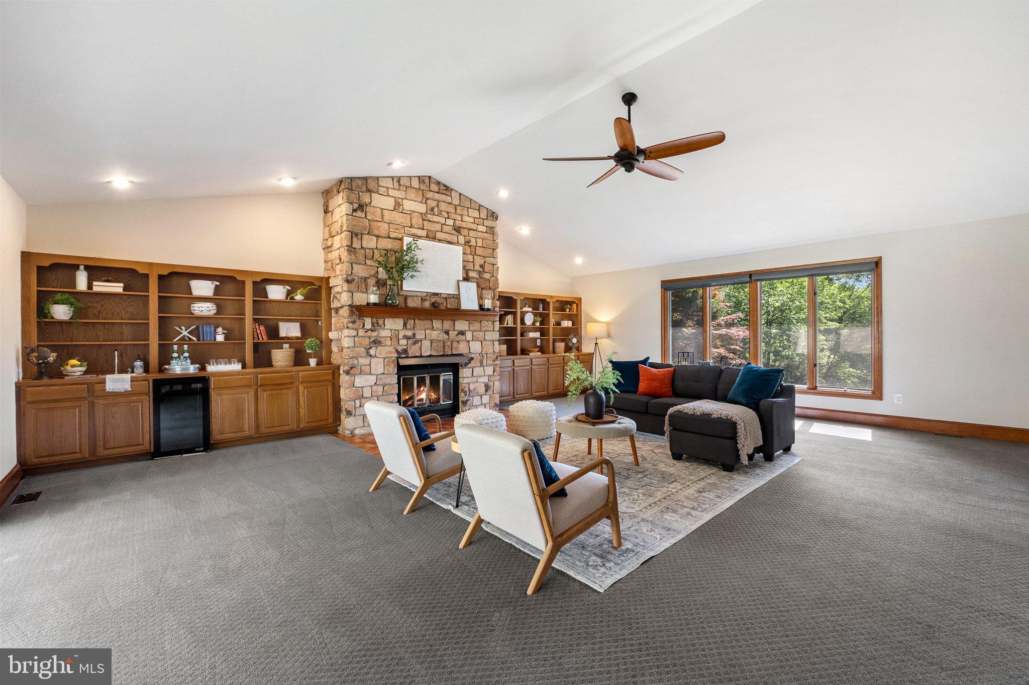 7215 REBEL DRIVE