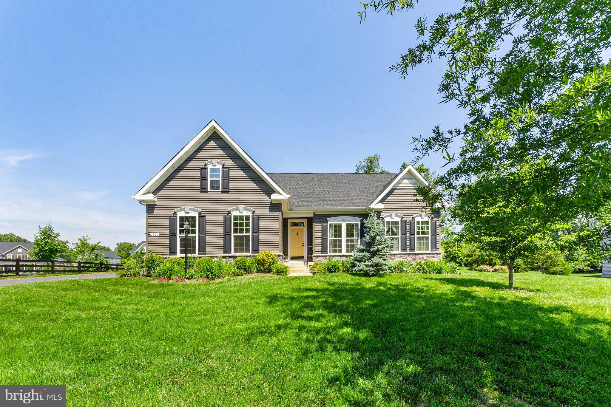 6490 BOB WHITE DRIVE