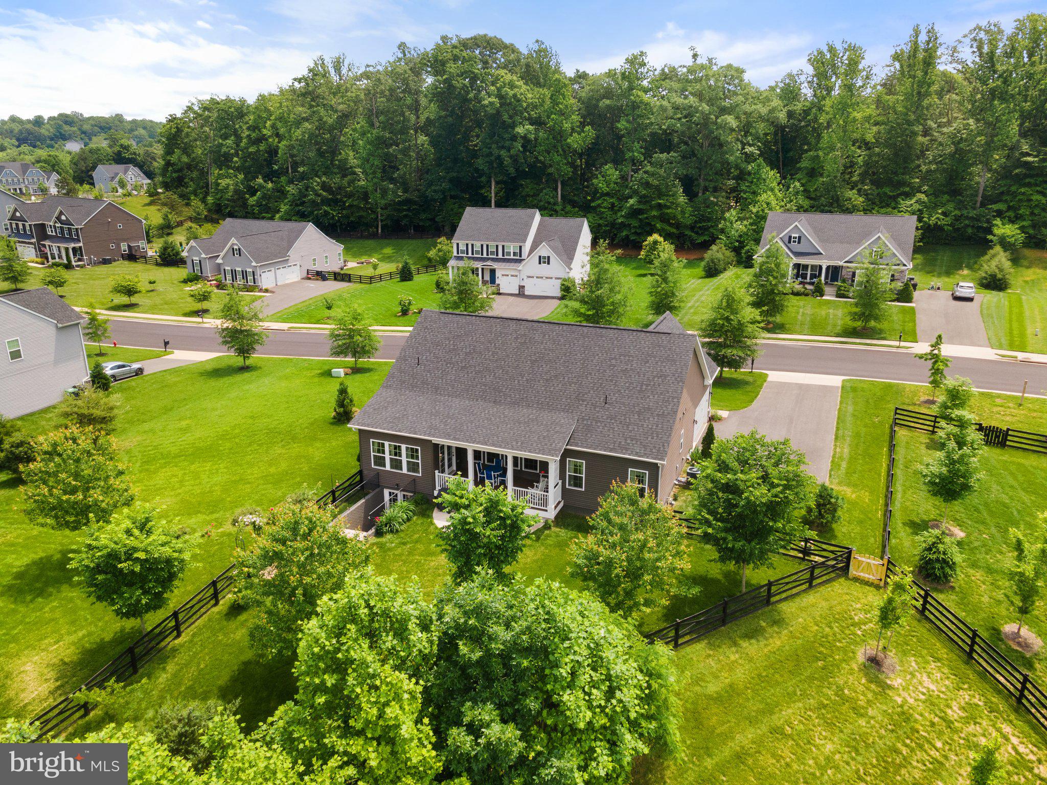 6490 BOB WHITE DRIVE