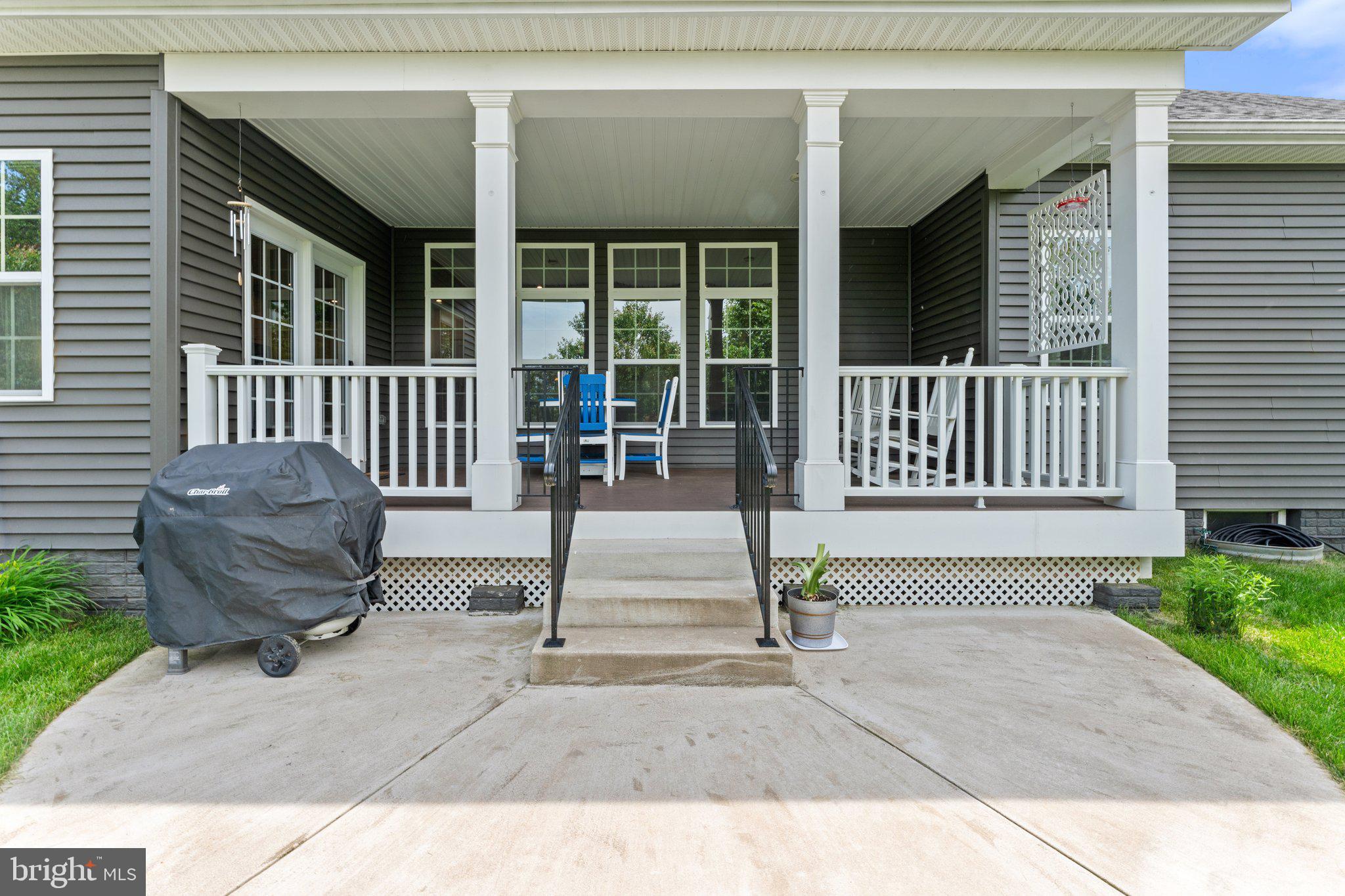 6490 BOB WHITE DRIVE