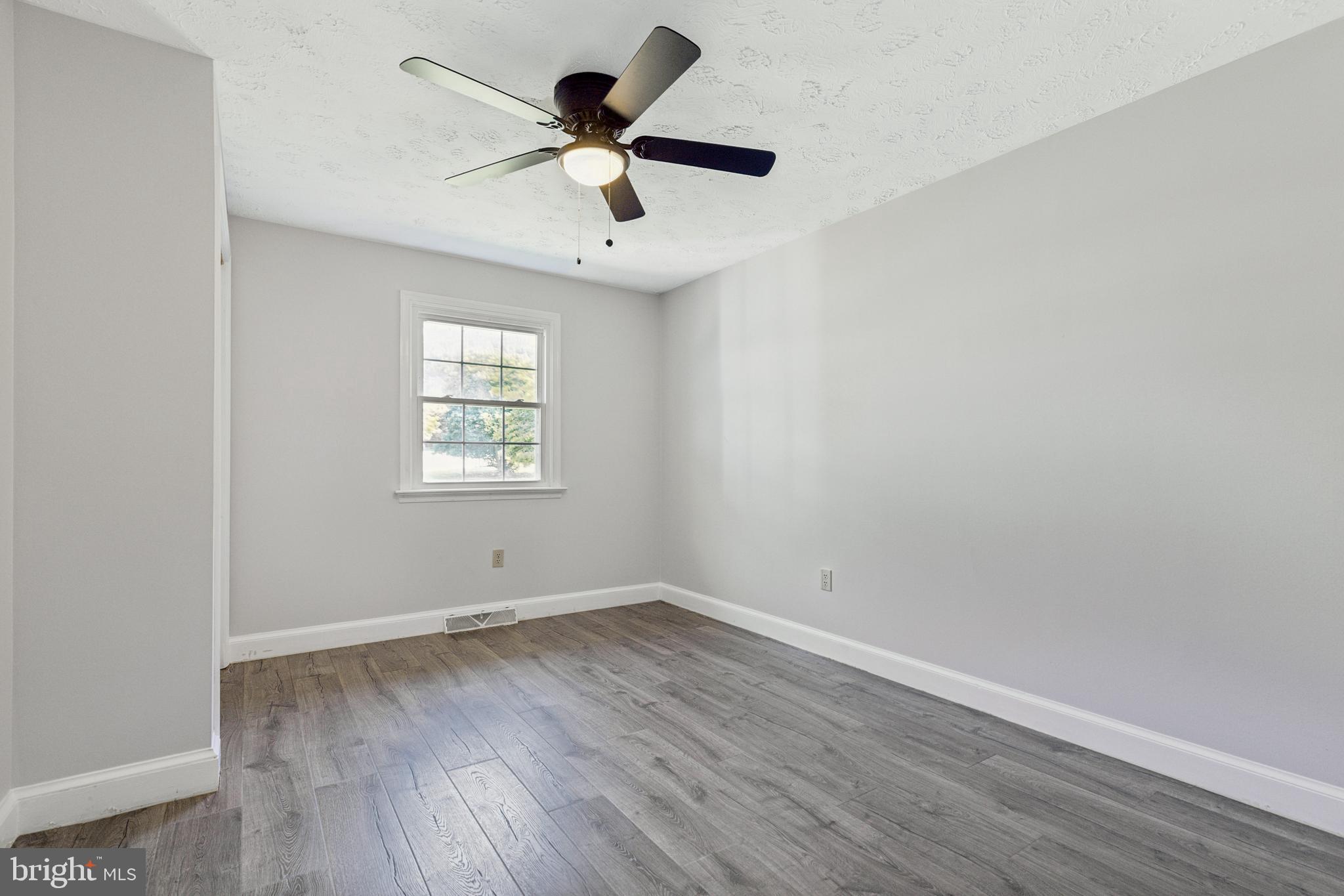 10059 Kimberly Ct