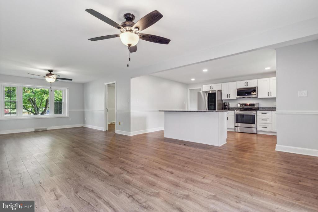 10059 Kimberly Ct