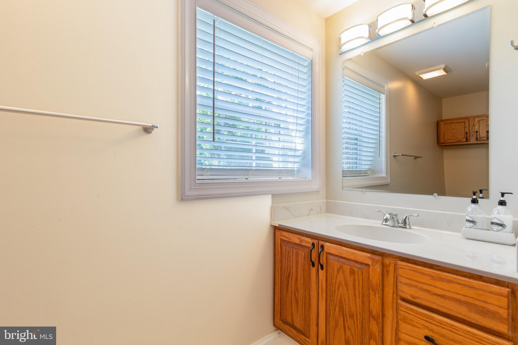 10059 Kimberly Ct