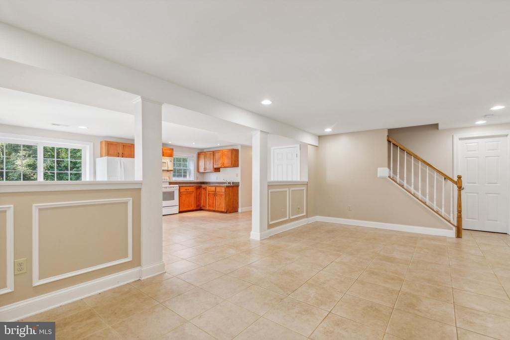 10059 Kimberly Ct