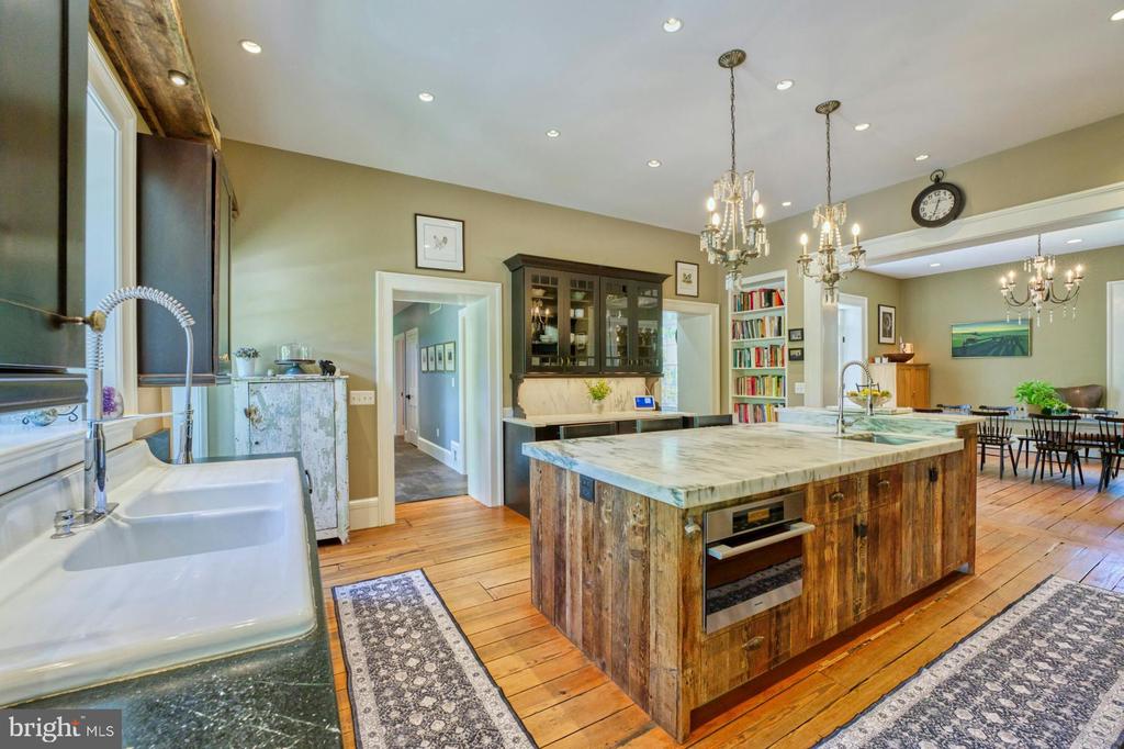 6659 BLACKWELL ROAD