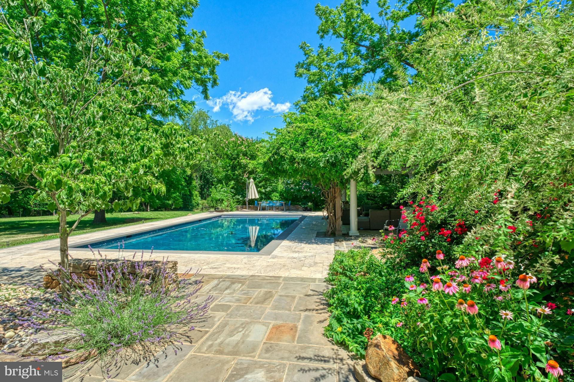 6659 BLACKWELL ROAD