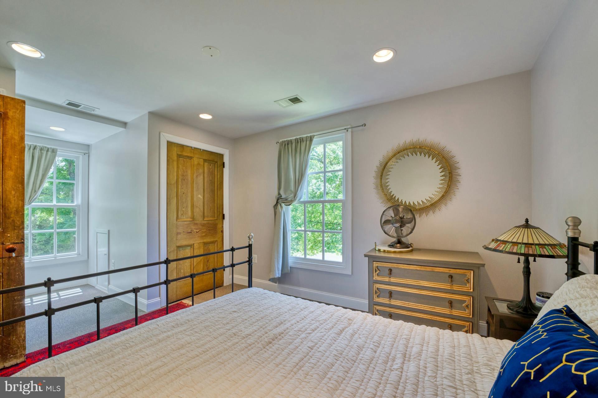 6659 BLACKWELL ROAD