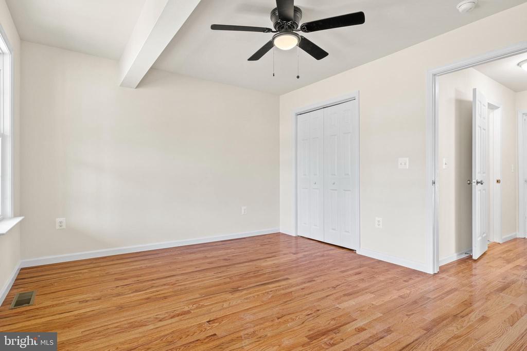 2372 CARRIAGE FORD ROAD