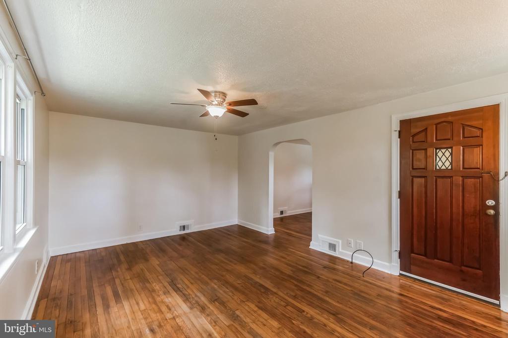 9330 MEETZE ROAD