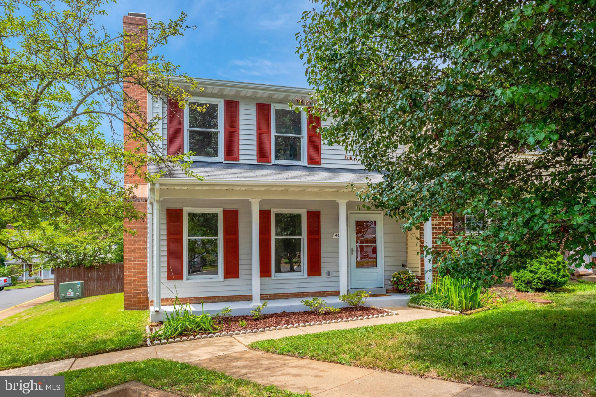 446 DENNING COURT