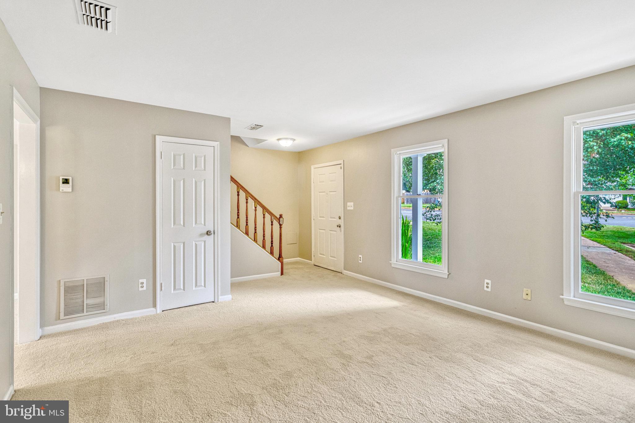 446 DENNING COURT
