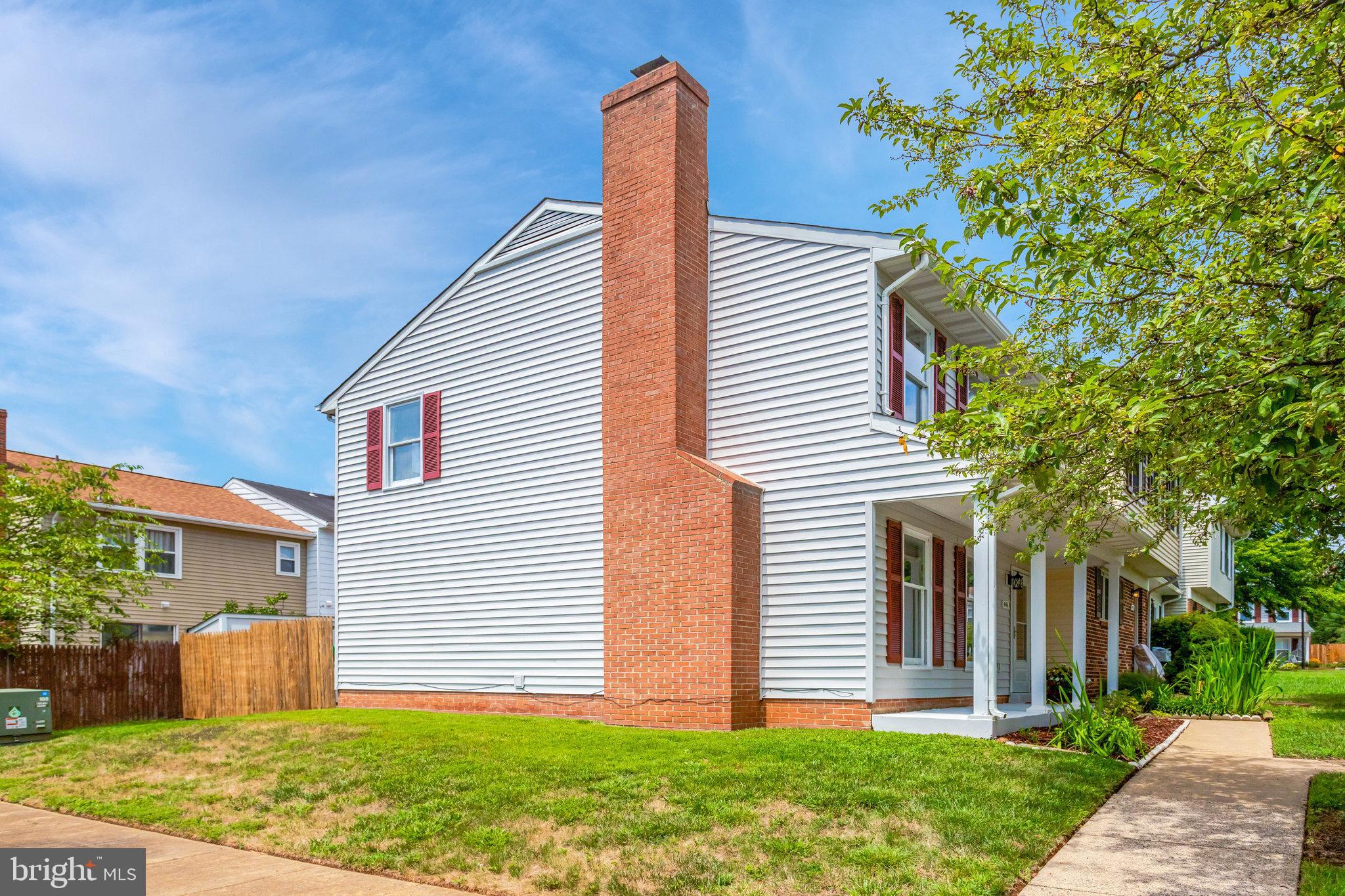 446 DENNING COURT