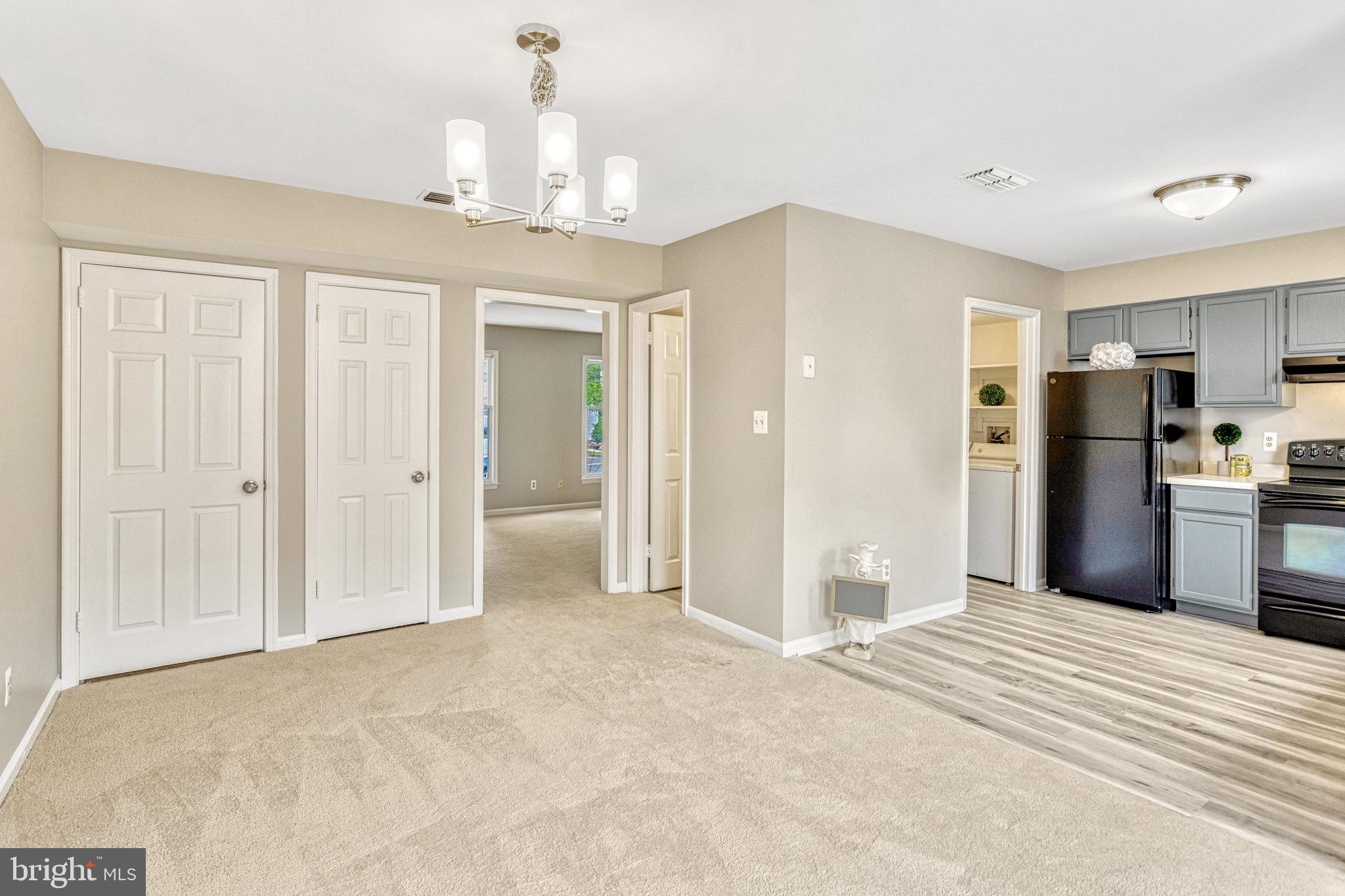 446 DENNING COURT