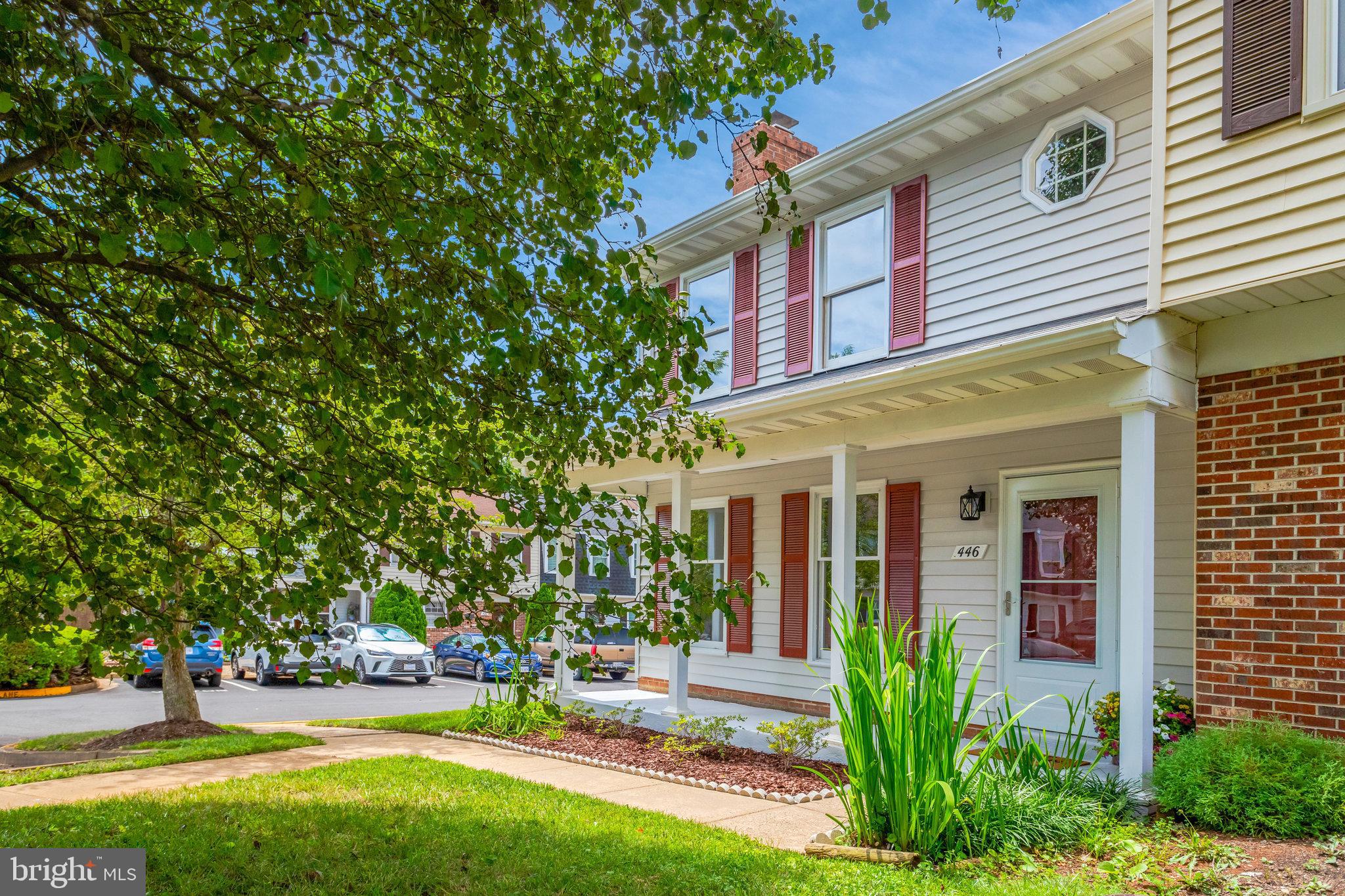 446 DENNING COURT