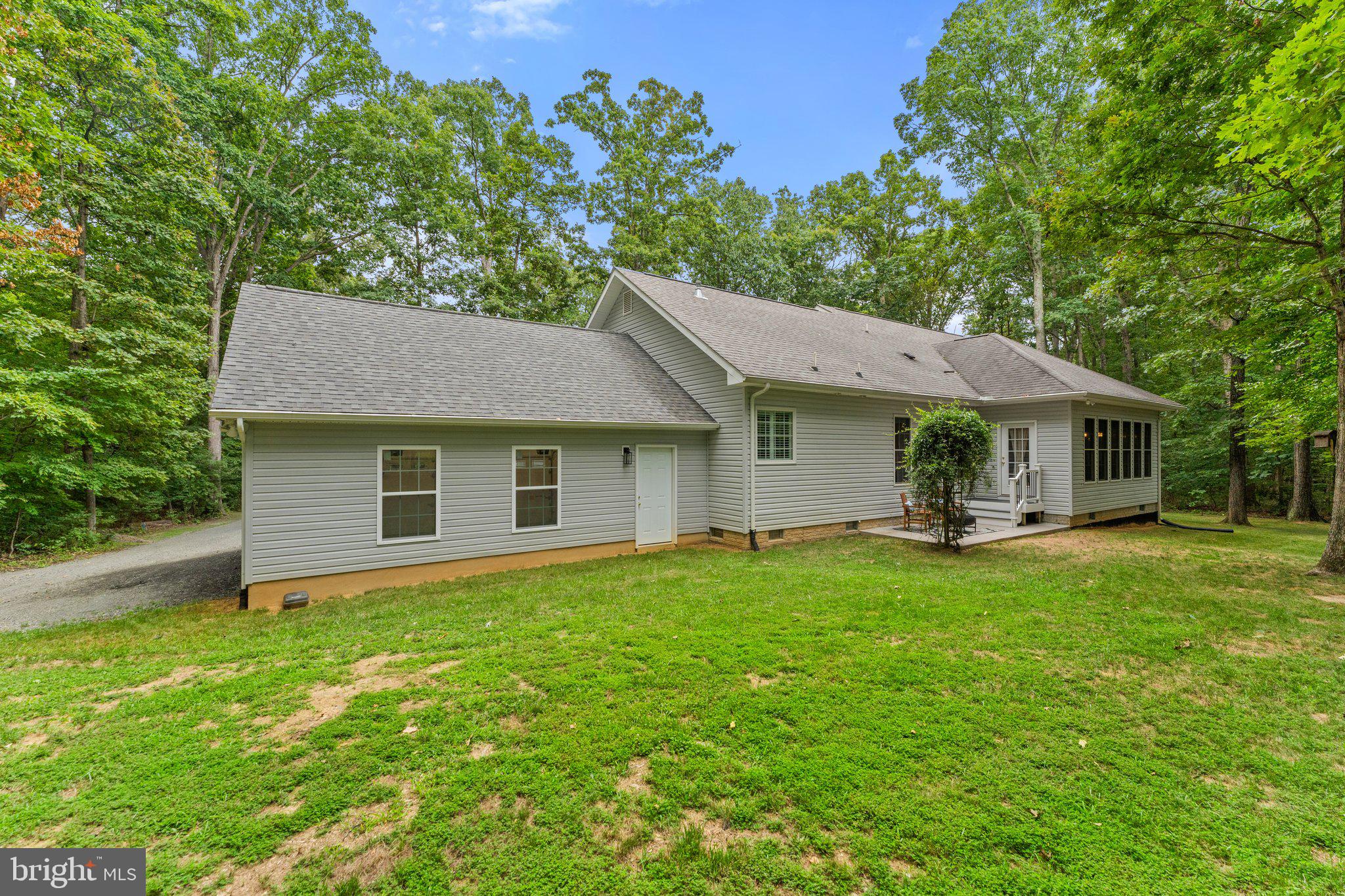 7336 FORREST ROAD