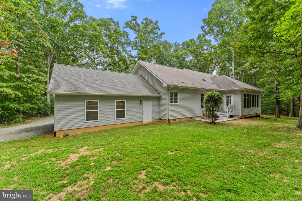 7336 FORREST ROAD