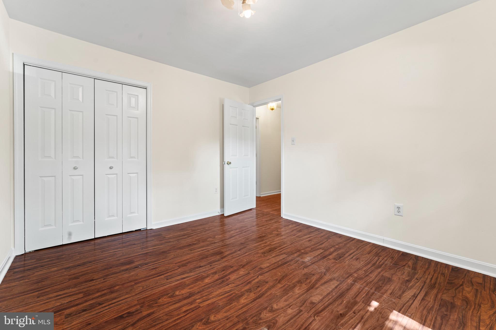 21 FISHBACK COURT