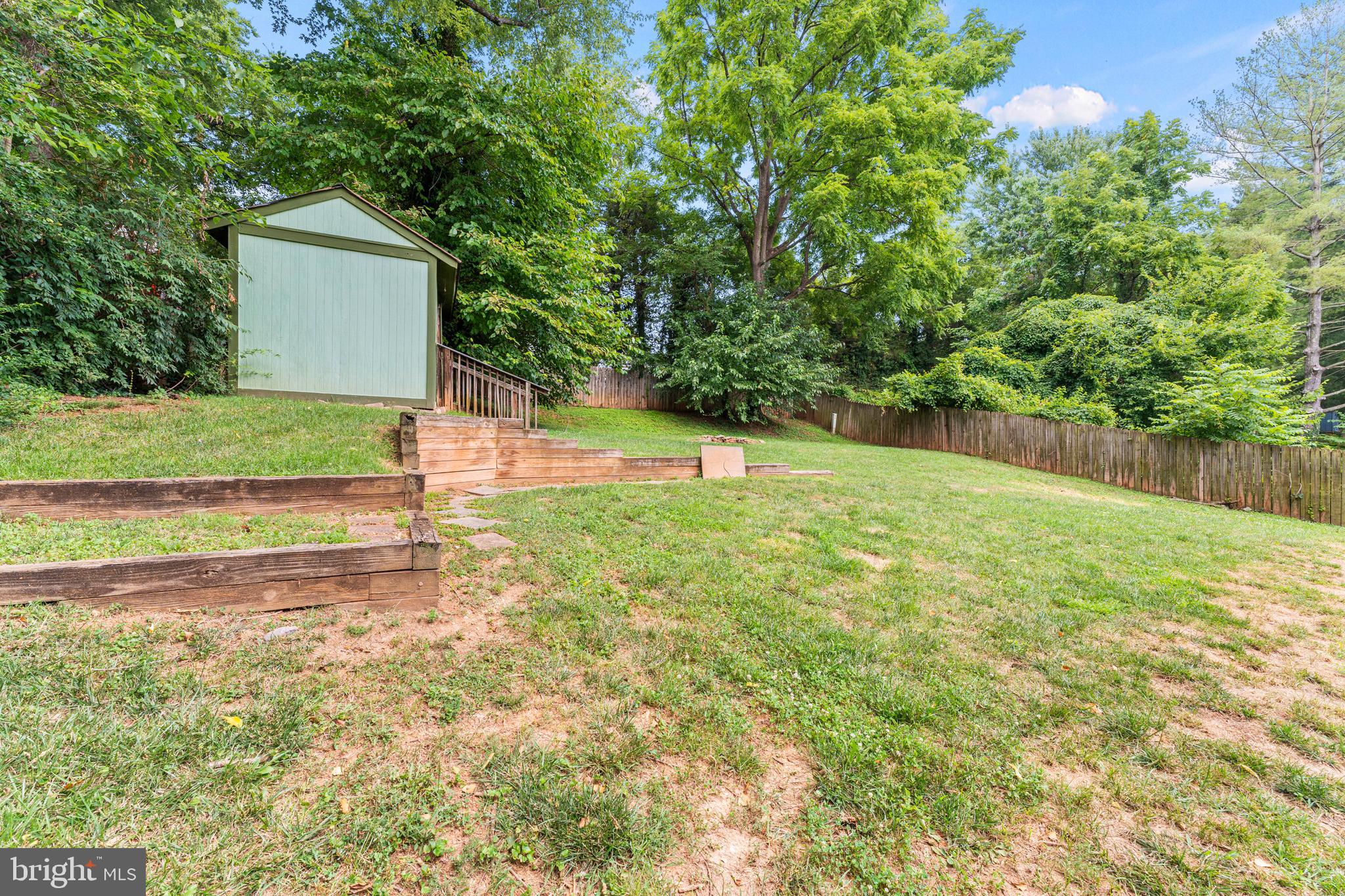 21 FISHBACK COURT