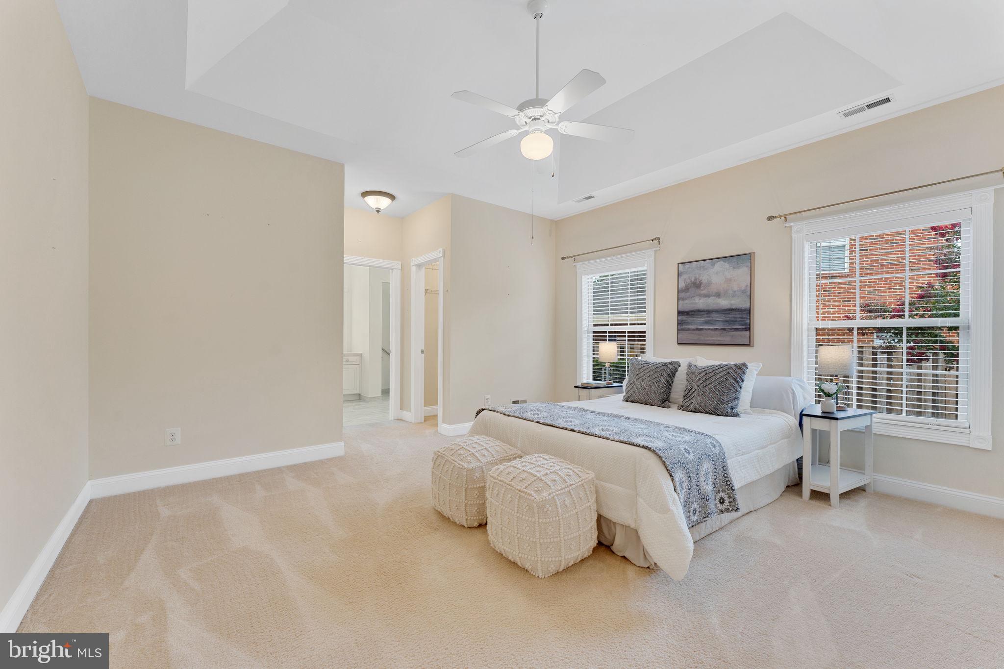 238 CARRIAGE CHASE CIRCLE