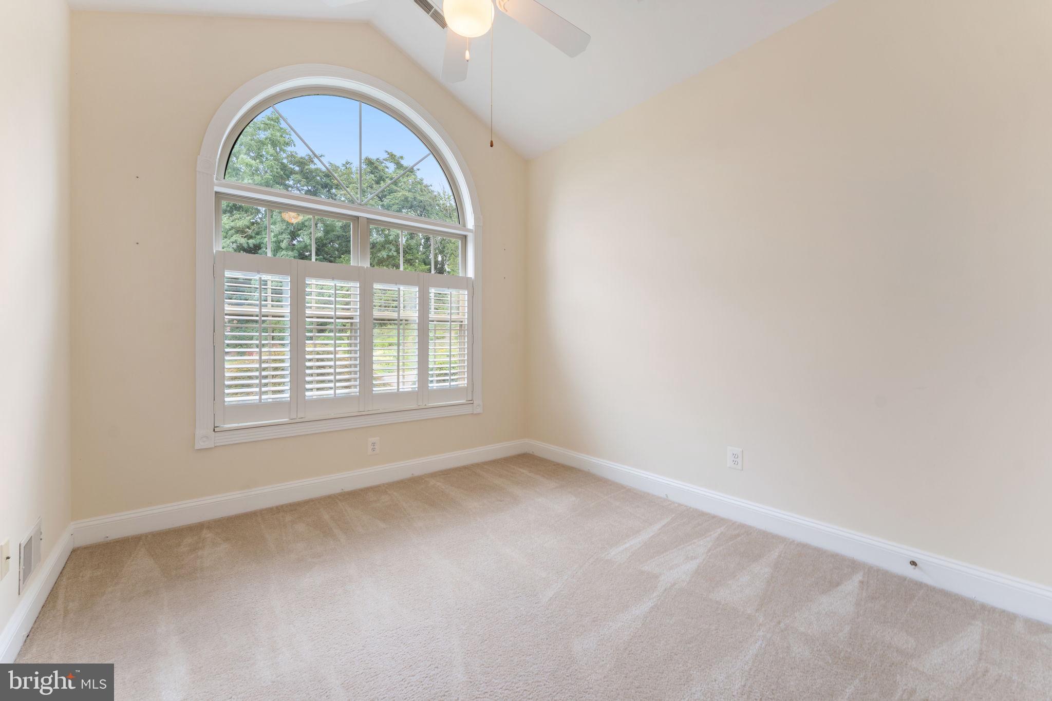238 CARRIAGE CHASE CIRCLE