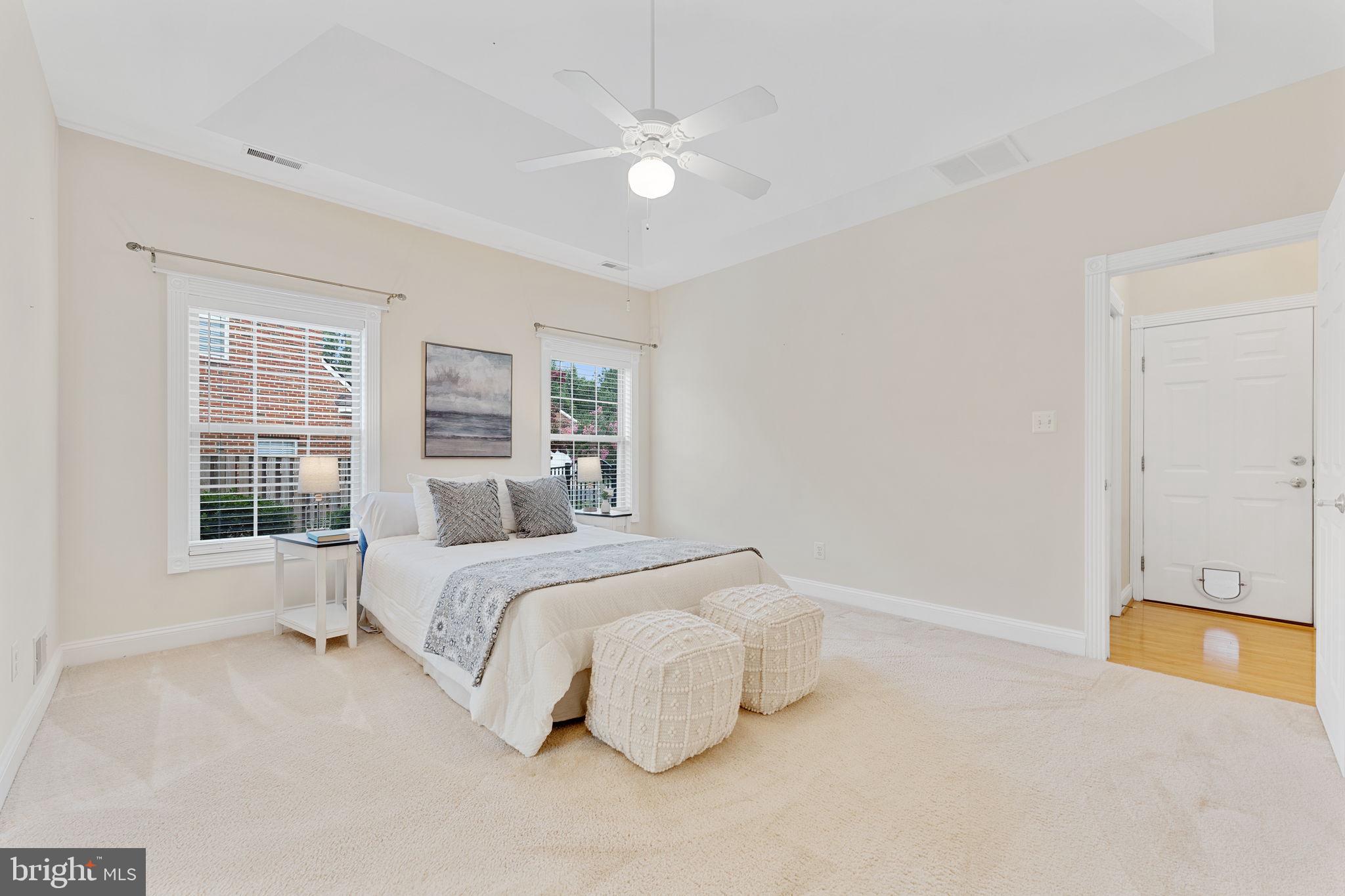 238 CARRIAGE CHASE CIRCLE