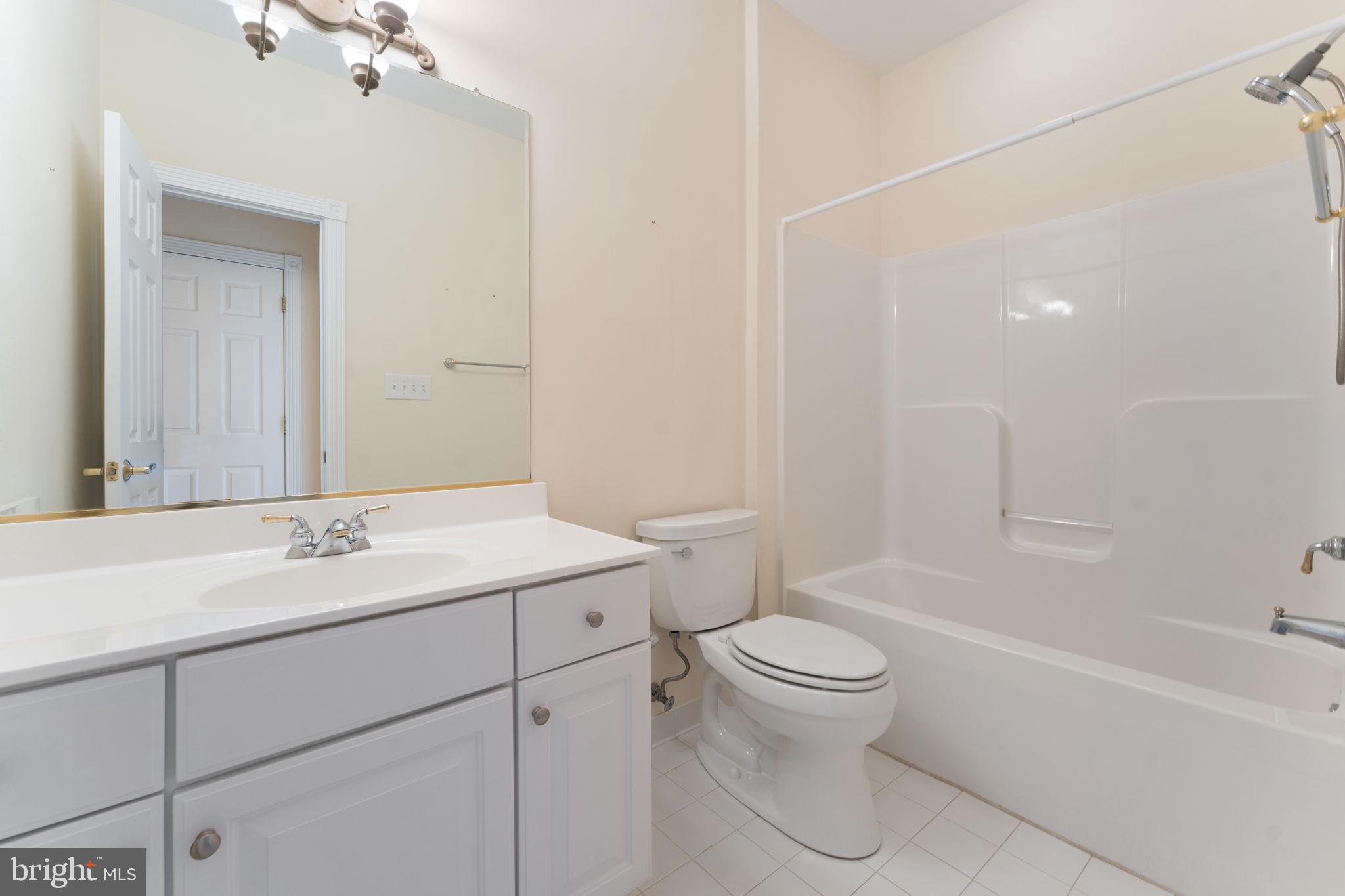 238 CARRIAGE CHASE CIRCLE