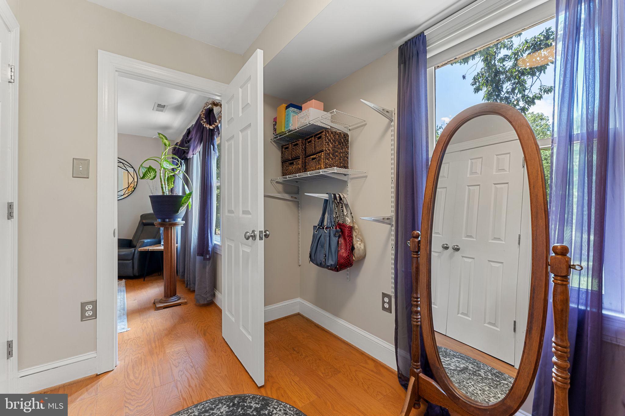 5344 FORREST COURT