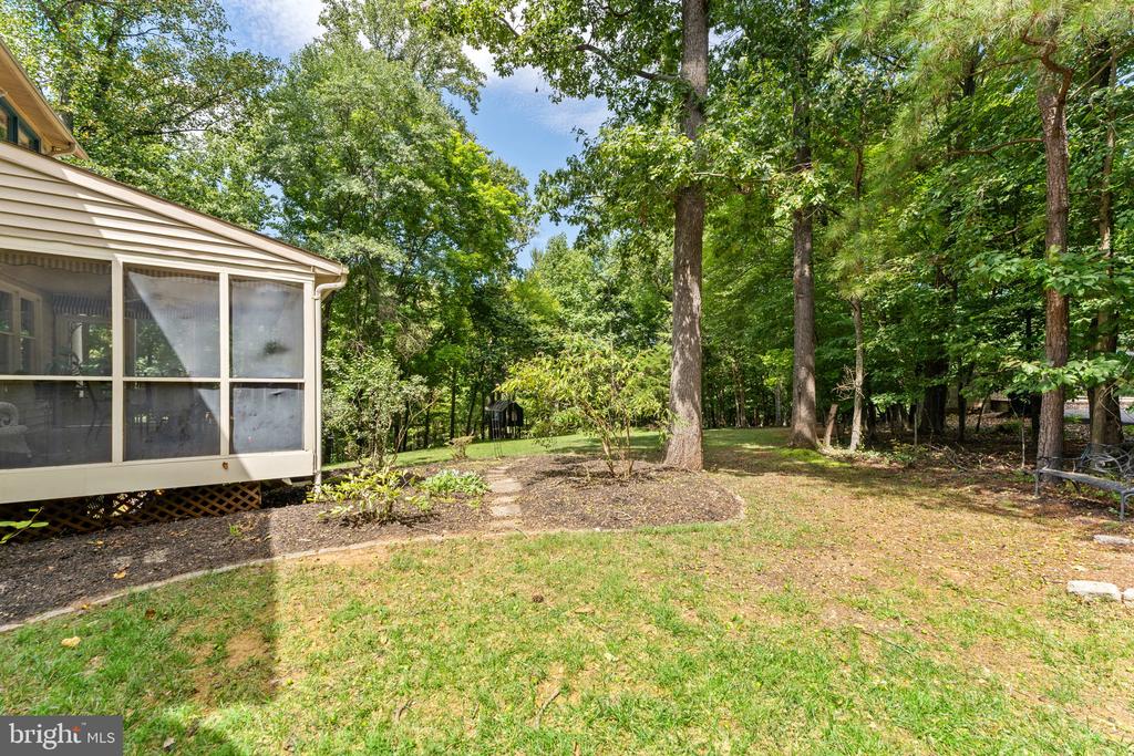 5344 FORREST COURT