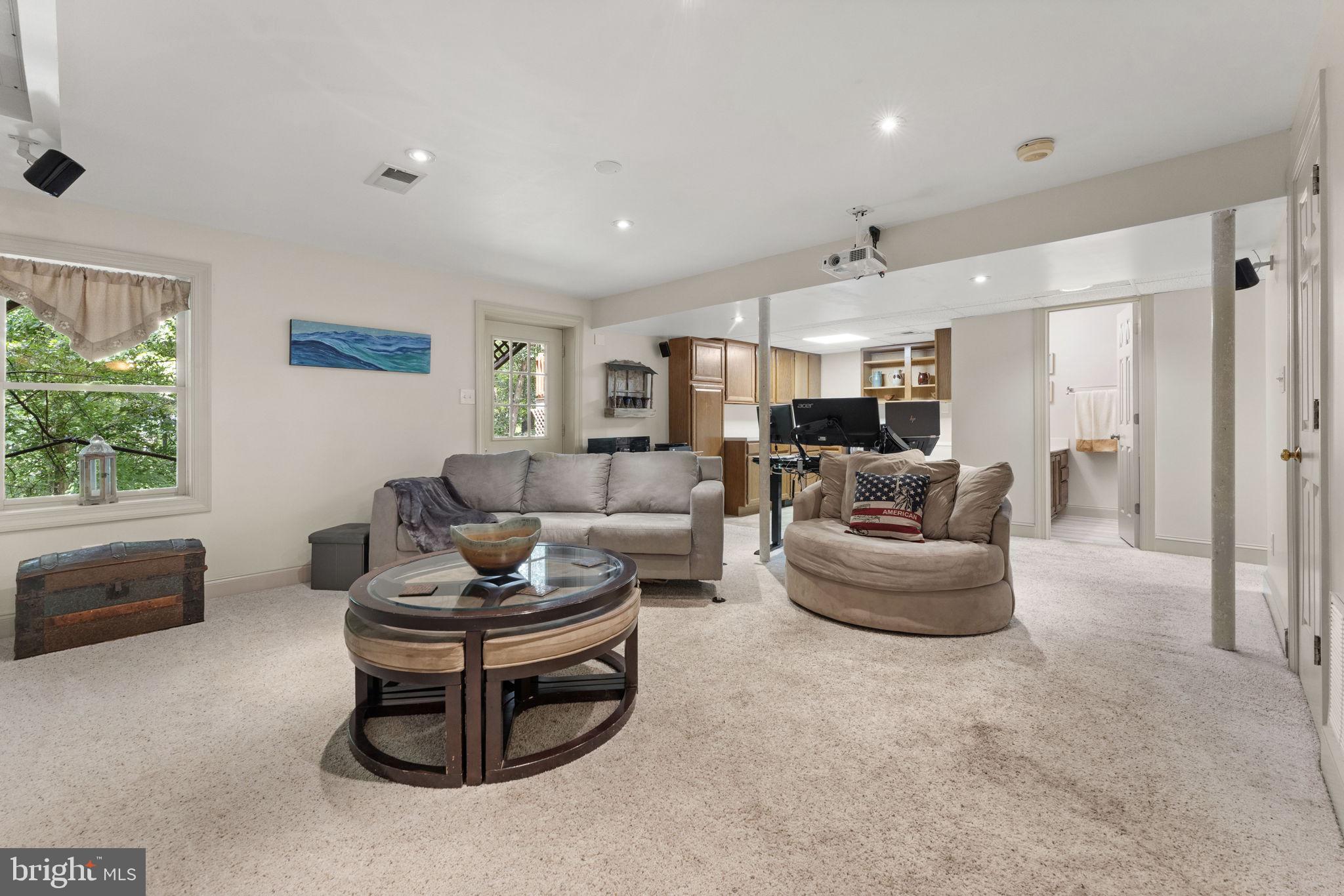 5344 FORREST COURT