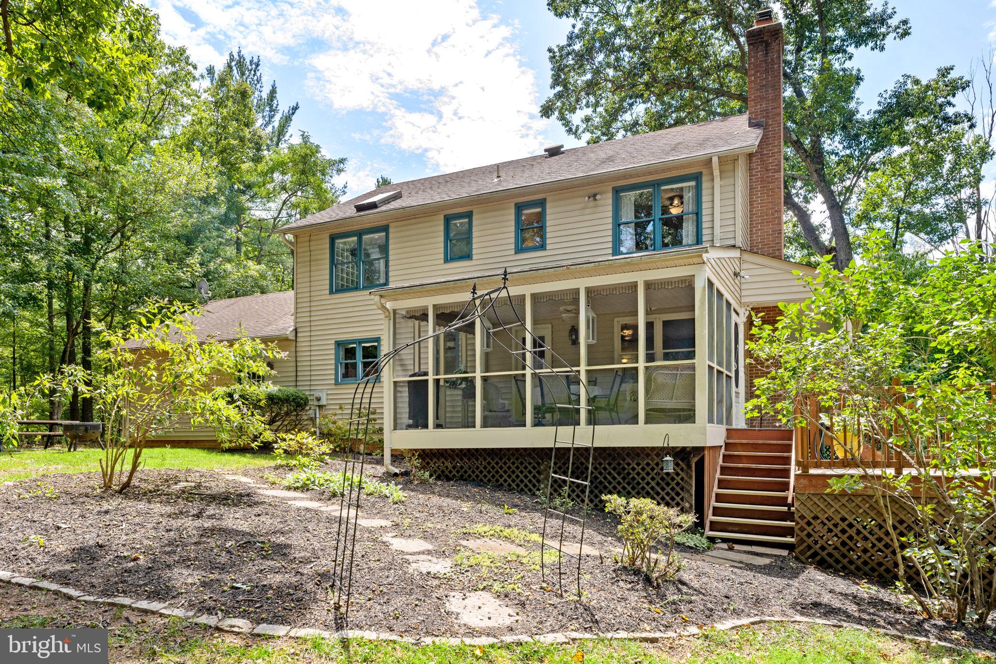 5344 FORREST COURT