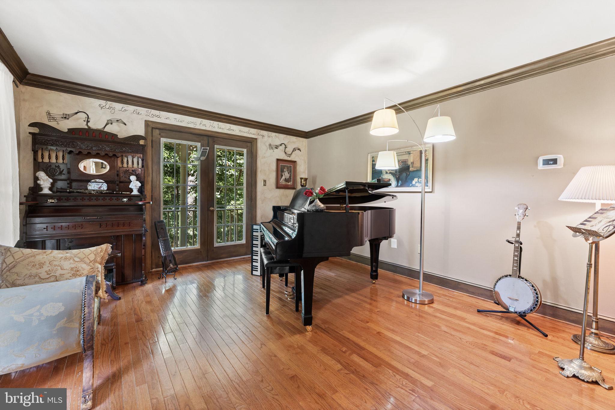 5344 FORREST COURT