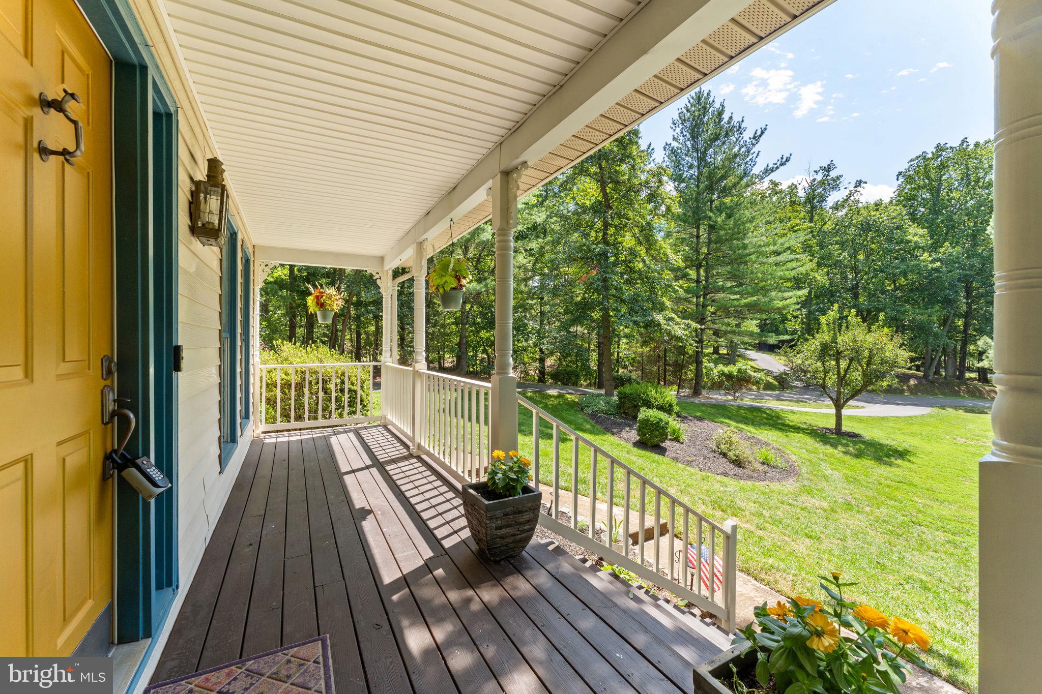 5344 FORREST COURT