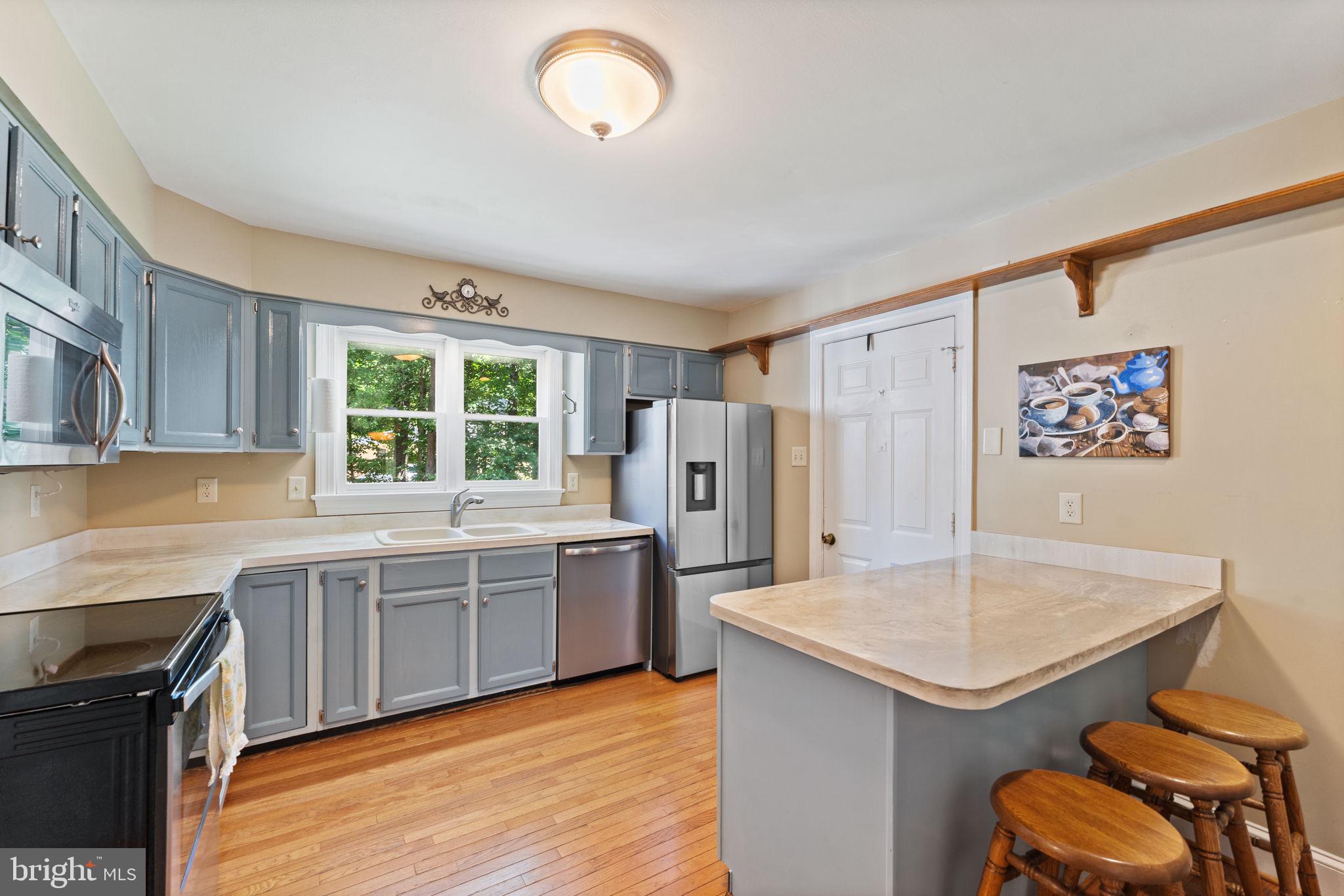 5344 FORREST COURT