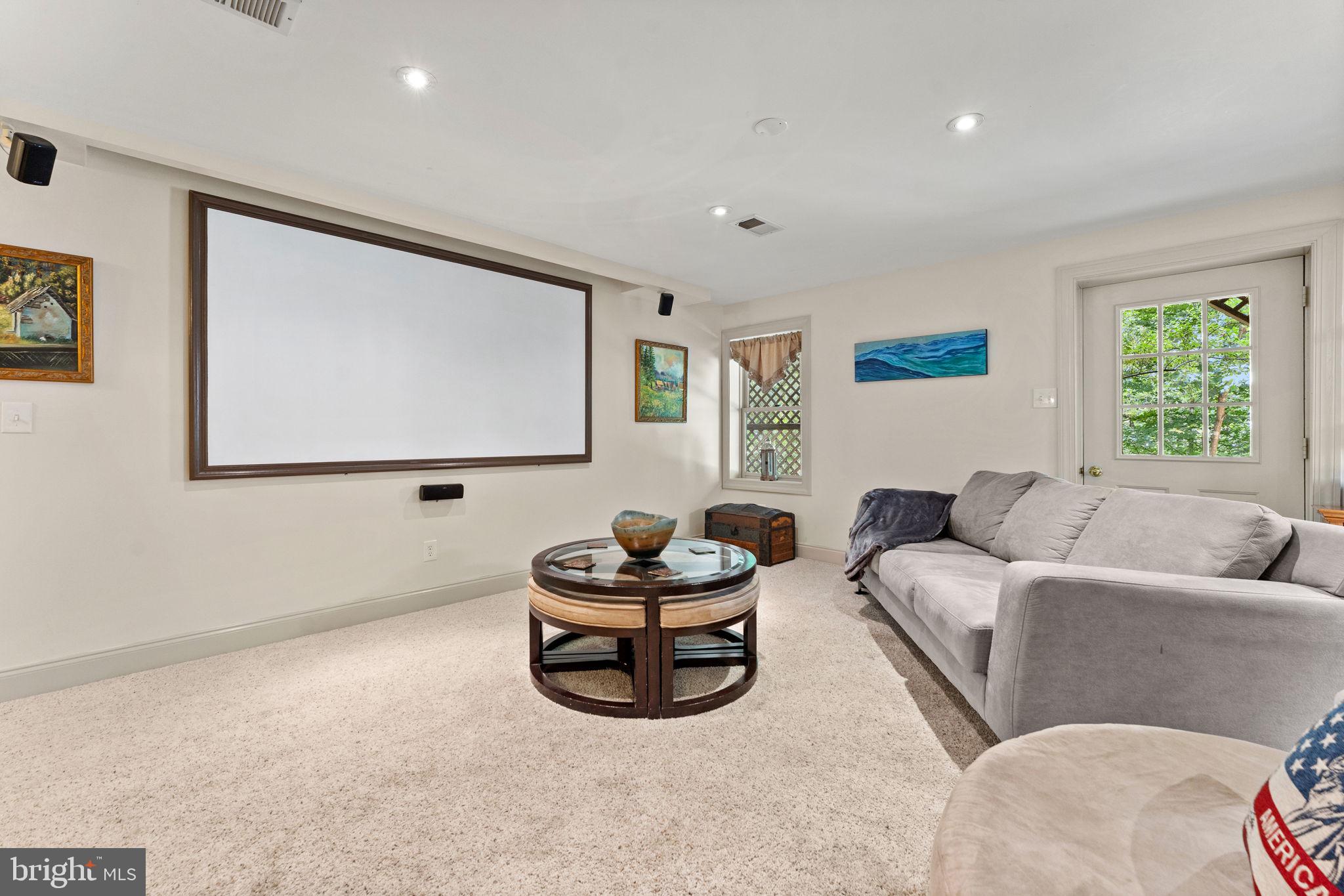 5344 FORREST COURT