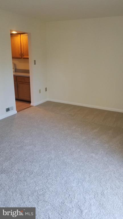 128 WANKOMA DR