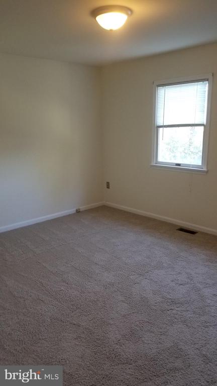 128 WANKOMA DR