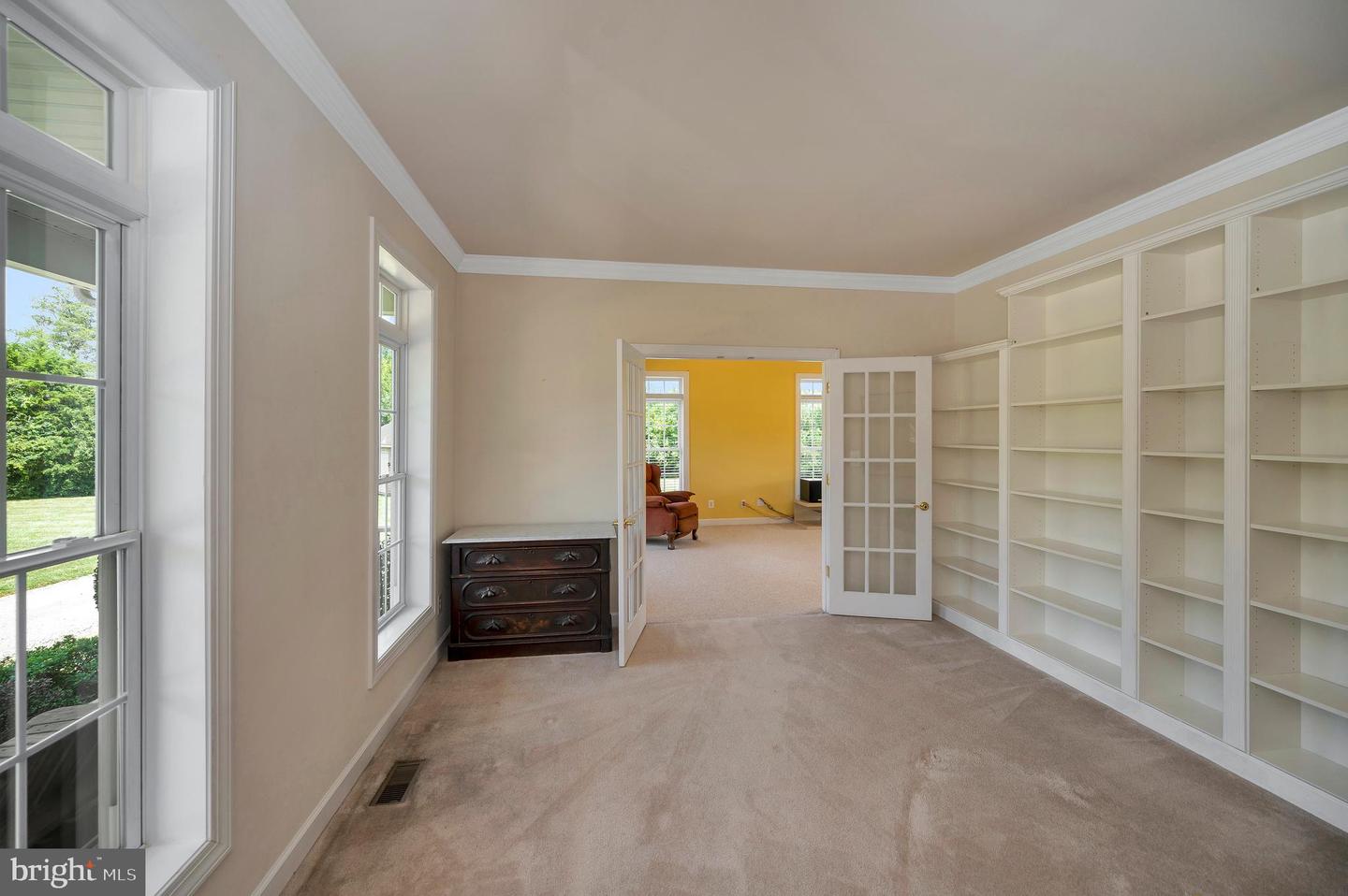 6471 Stoney Rd