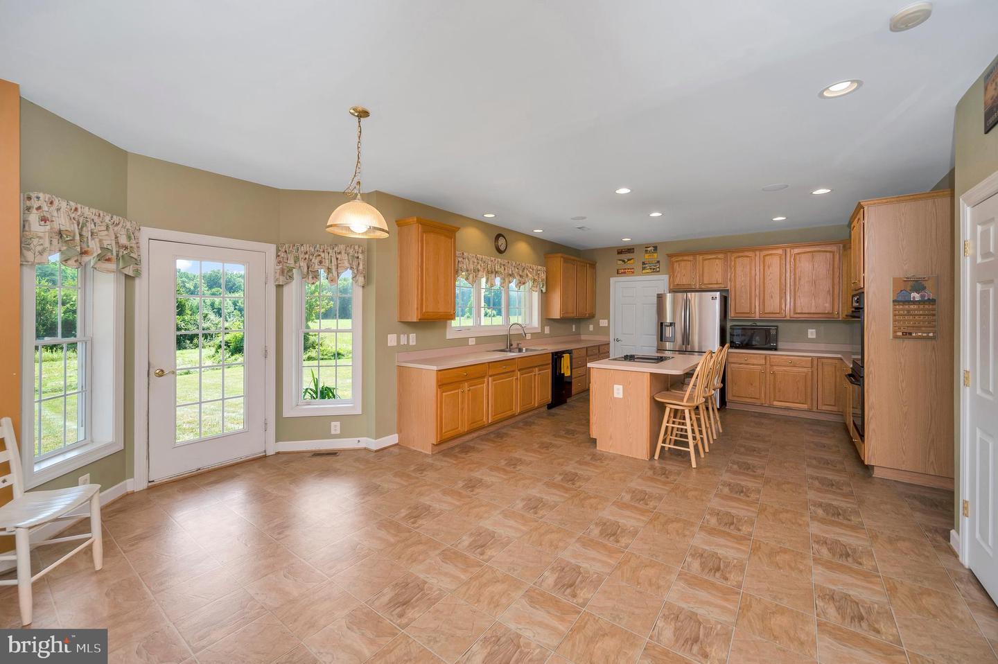 6471 Stoney Rd