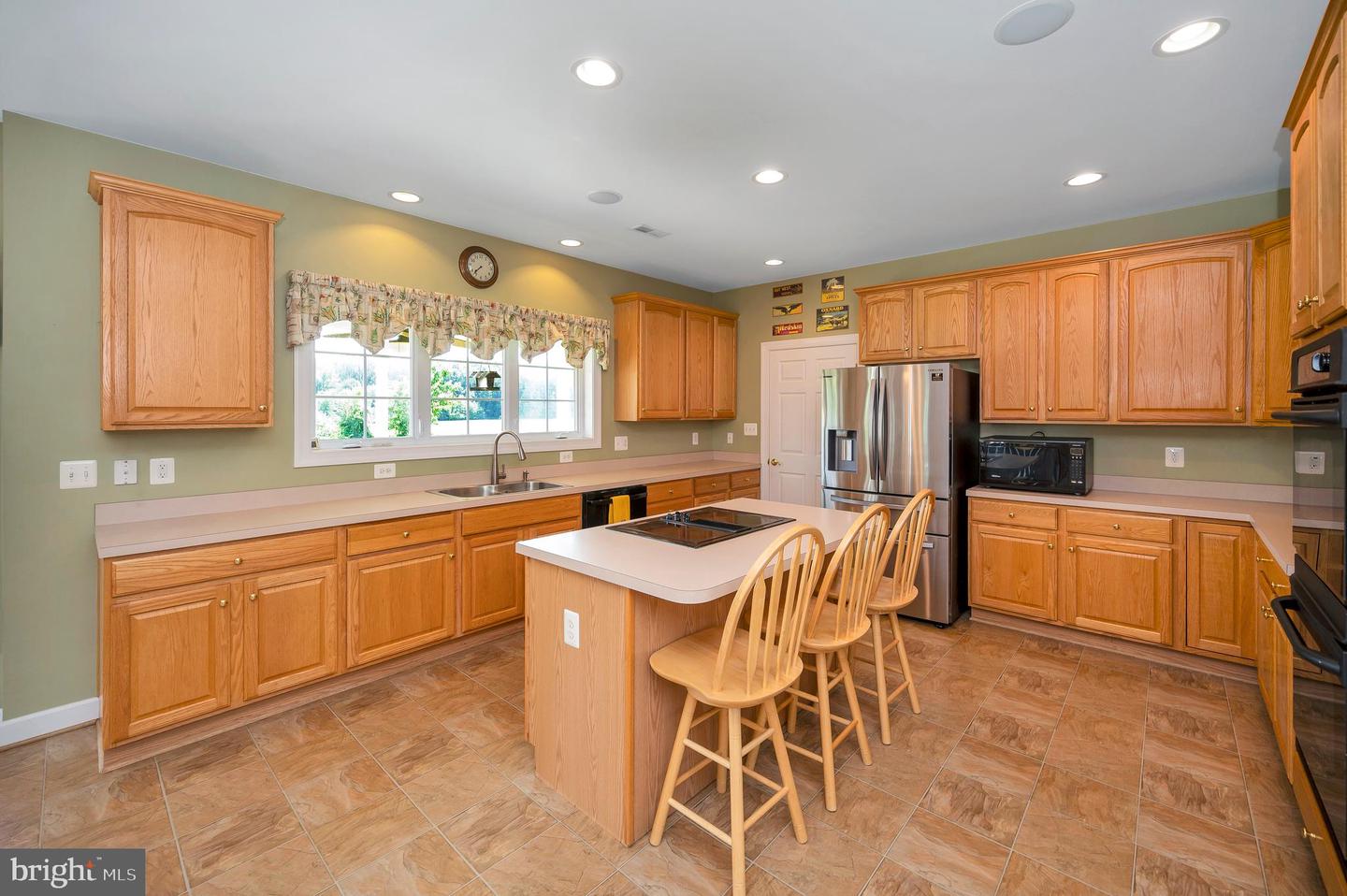 6471 Stoney Rd