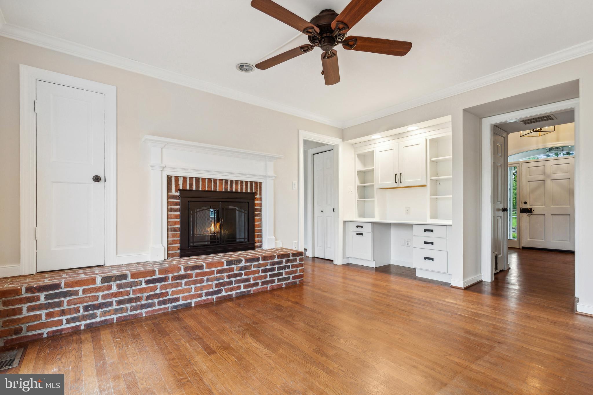 6288 Black Horseman Ln