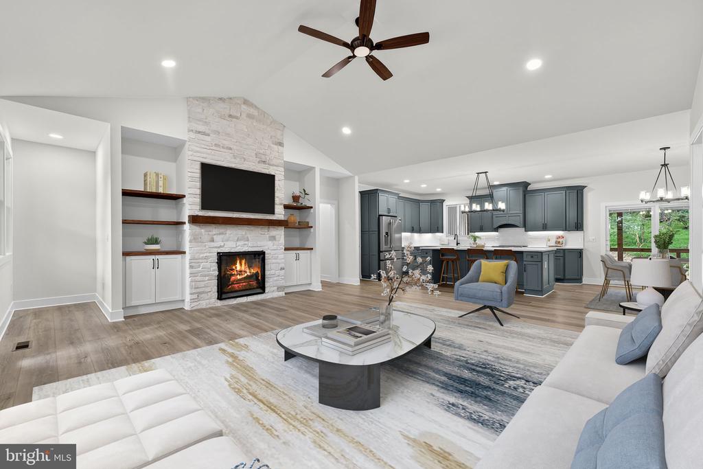 5281 HILLSIDE DRIVE