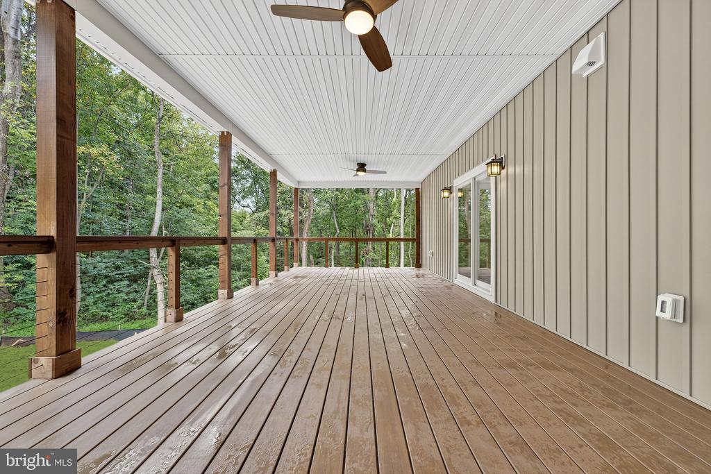 5281 HILLSIDE DRIVE