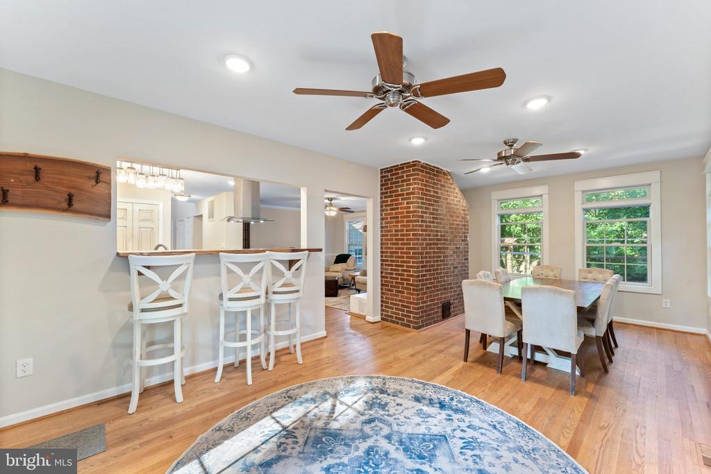 7274 BUNKER HILL ROAD