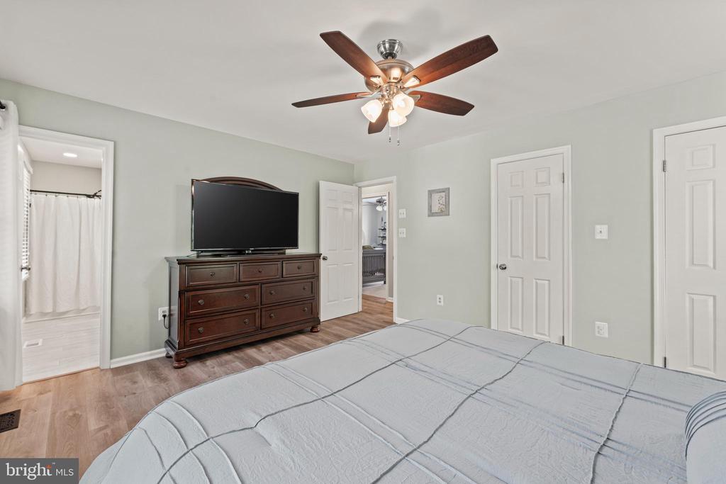 9656 MEETZE ROAD