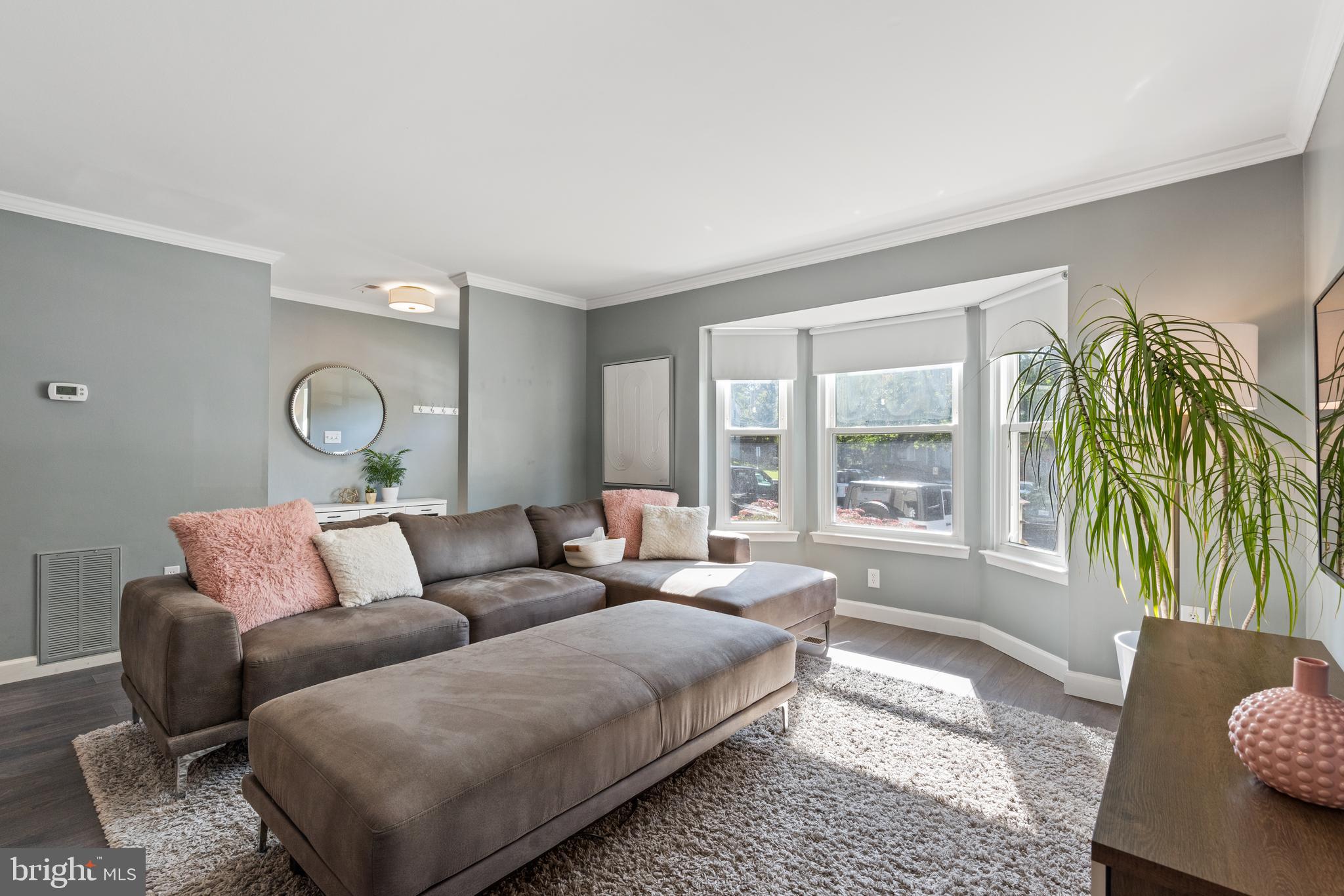 110 Aviary St